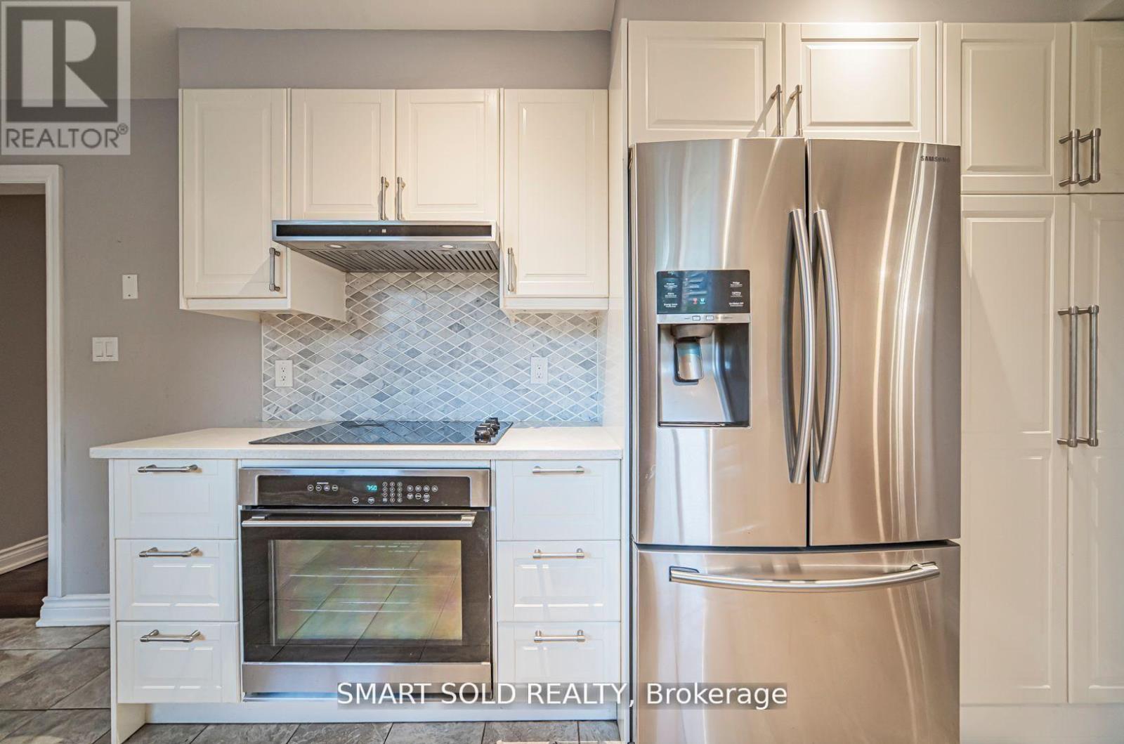 120 ABBEYWOOD TRAIL - 11