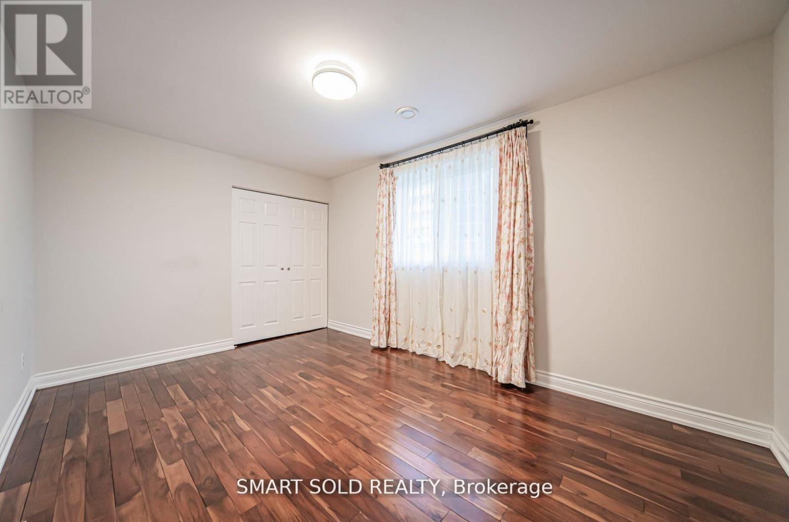 120 ABBEYWOOD TRAIL - 19