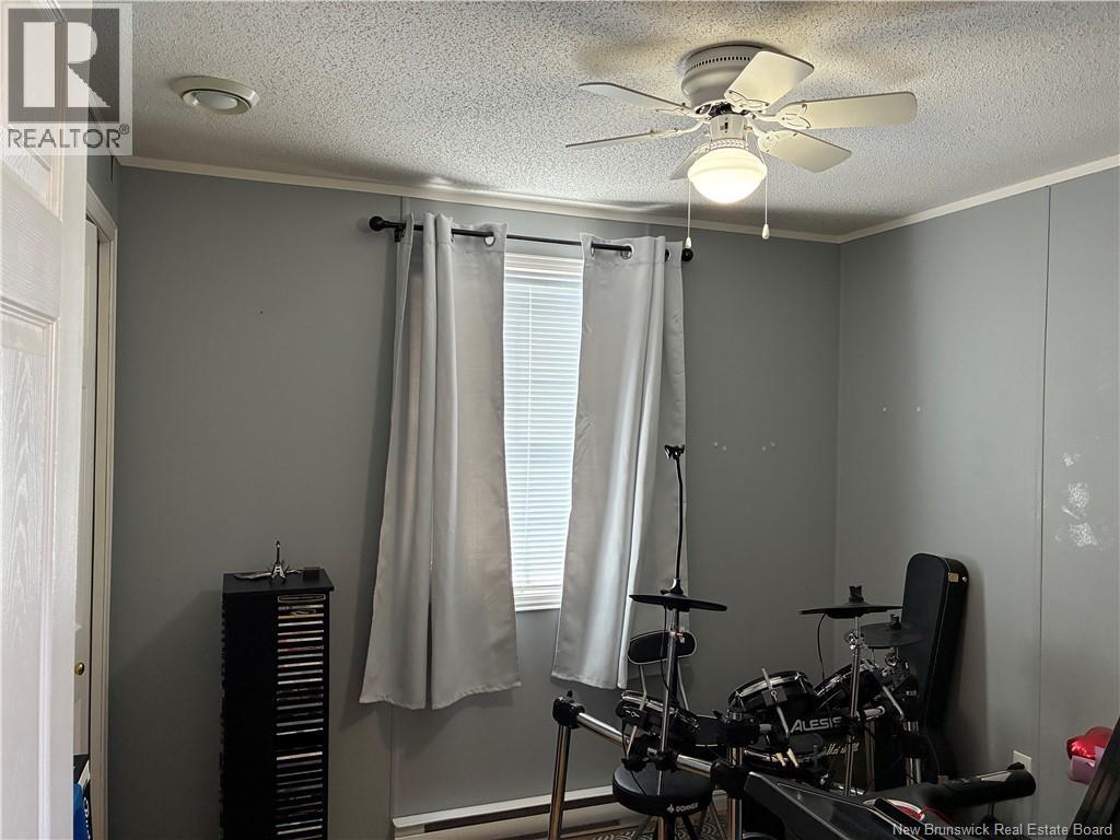 614 Champlain Street - 27