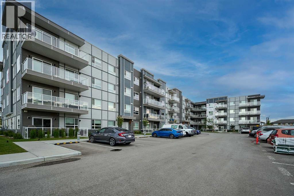 #406 80 CARRINGTON PLAZA NW - 1