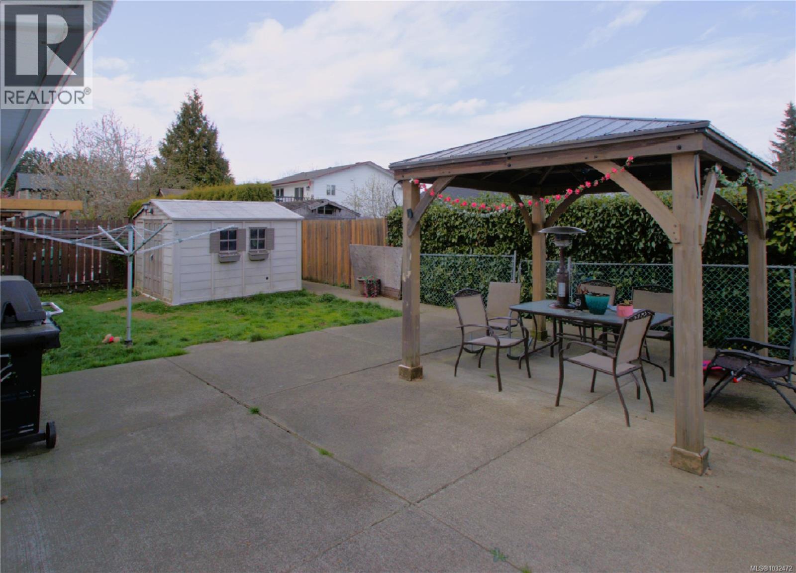 1380 Krebs Cres - 22