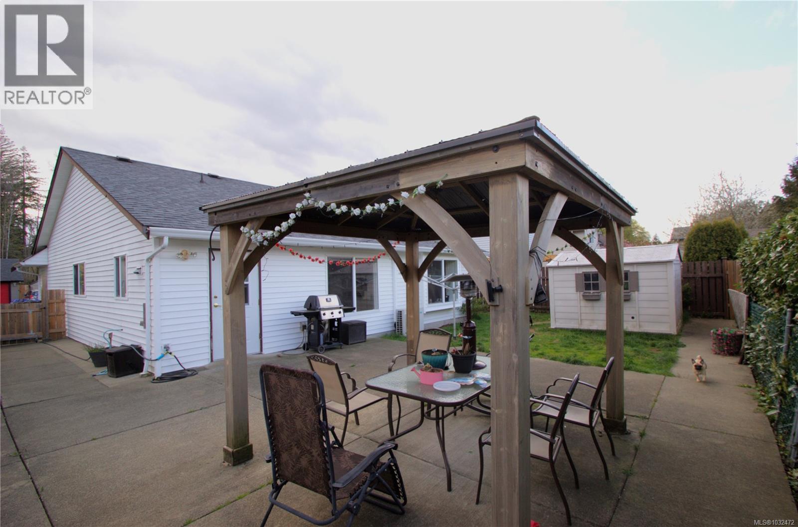 1380 Krebs Cres - 23