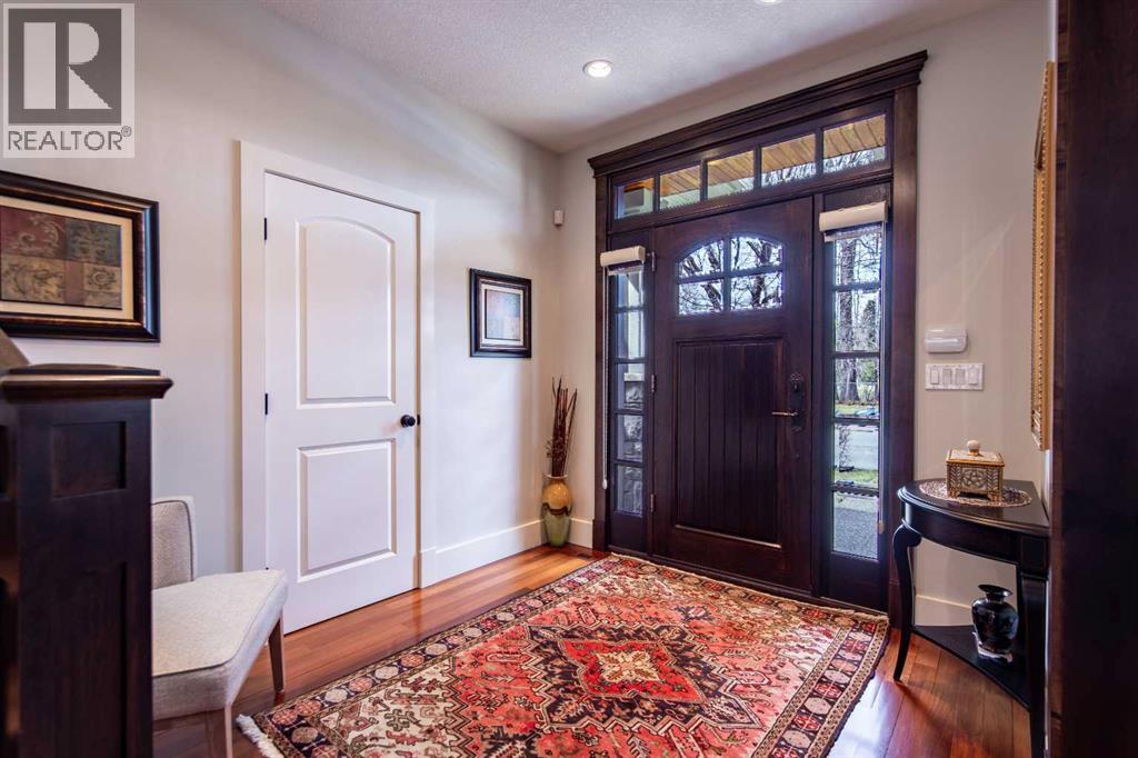 Single Family House for Sale in  a Street SW Richmond Calgary 