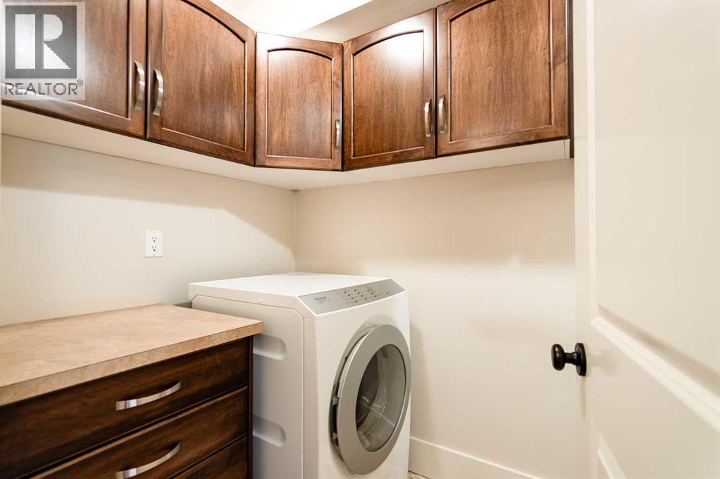 Single Family House for Sale in  a Street SW Richmond Calgary 