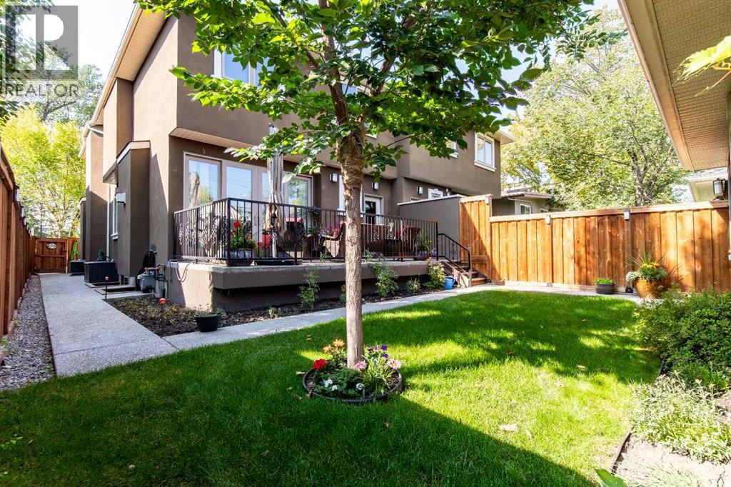 Single Family House for Sale in  a Street SW Richmond Calgary 