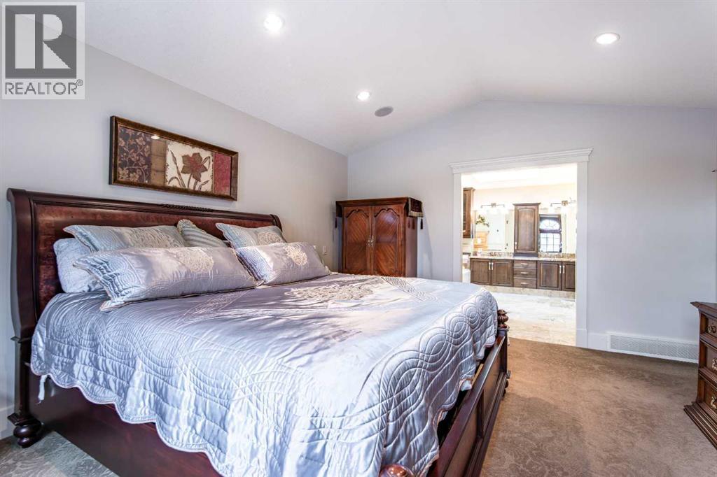 Single Family House for Sale in  a Street SW Richmond Calgary 