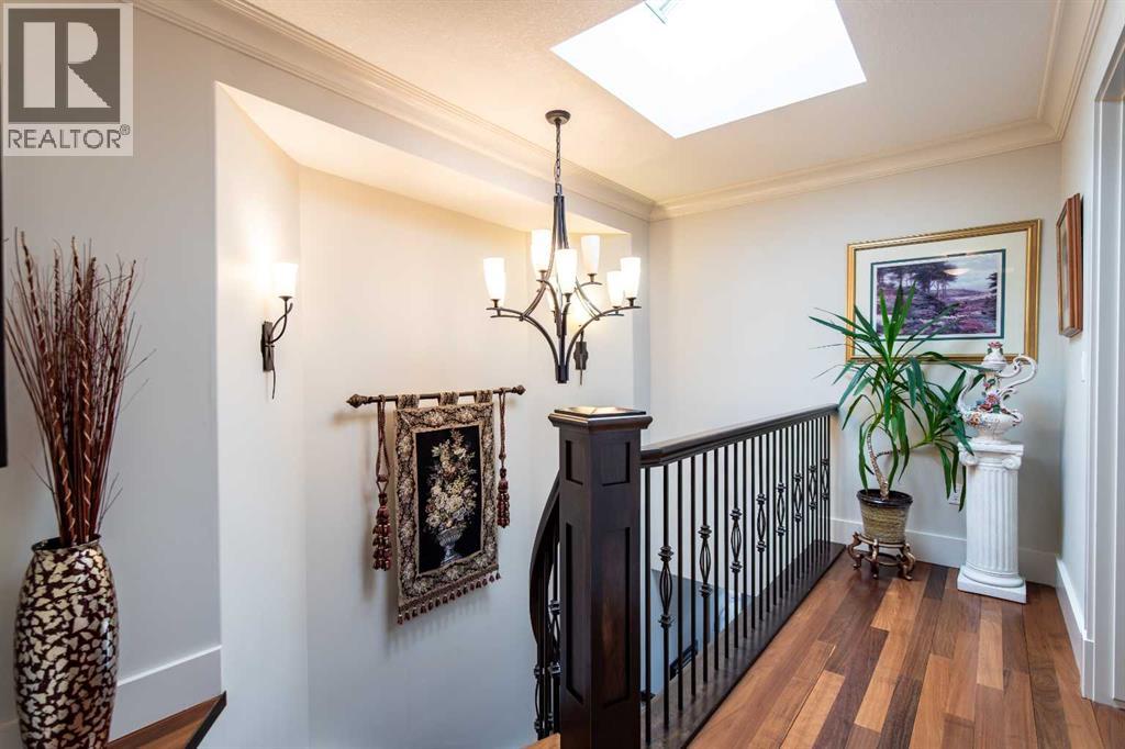 Single Family House for Sale in  a Street SW Richmond Calgary 