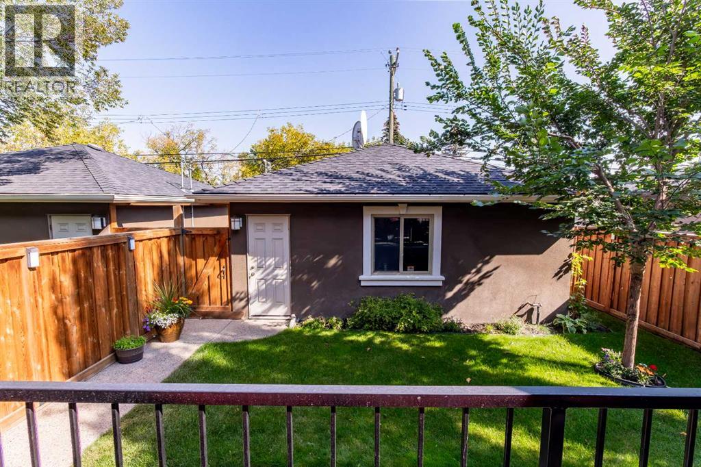 Single Family House for Sale in  a Street SW Richmond Calgary 