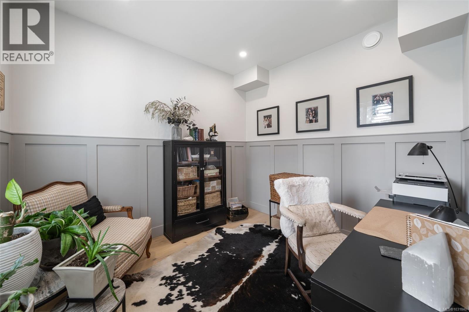 912 Clarke Rd, Central Saanich