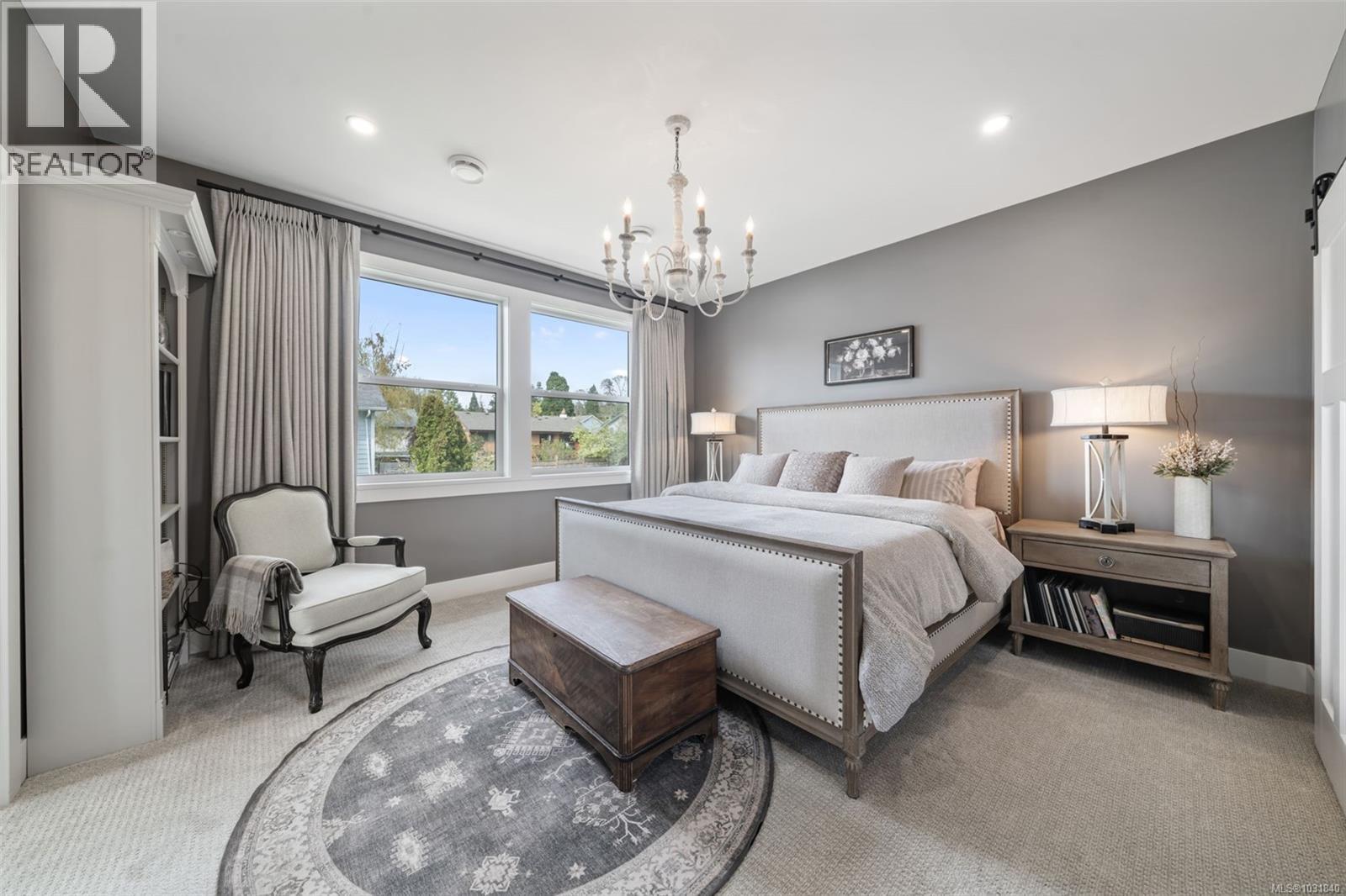 912 Clarke Rd, Central Saanich