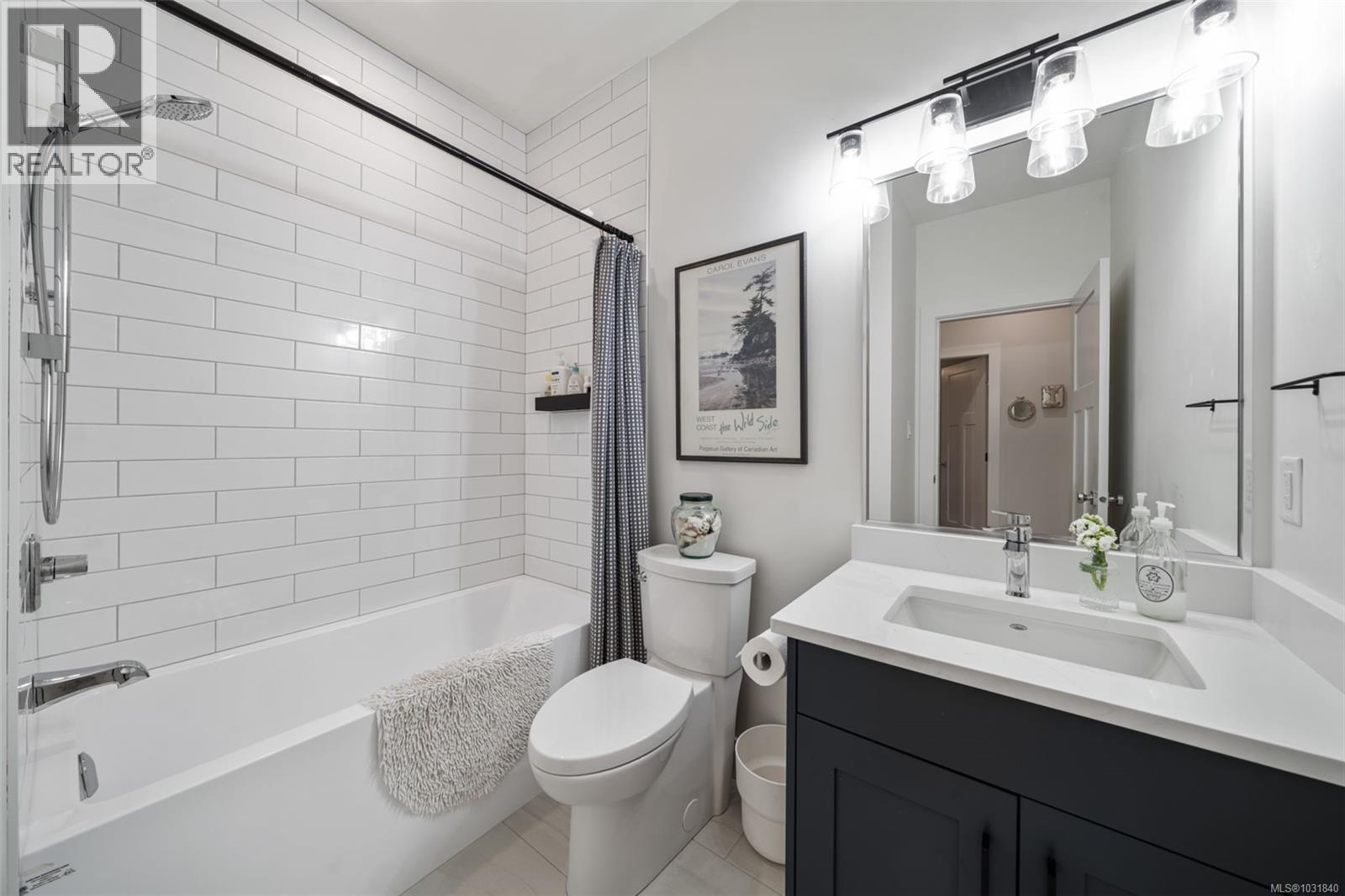 912 Clarke Rd, Central Saanich