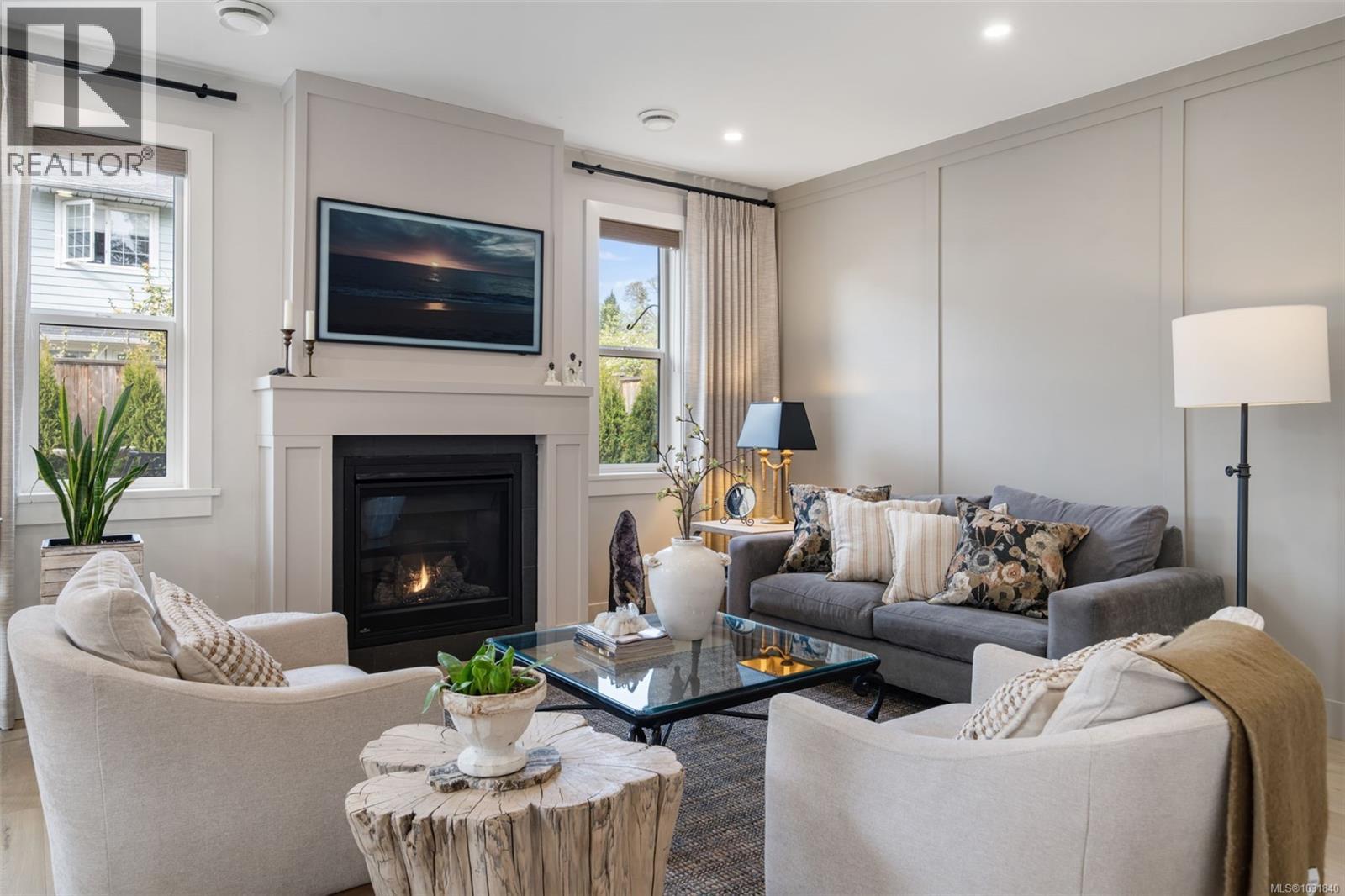 912 Clarke Rd, Central Saanich