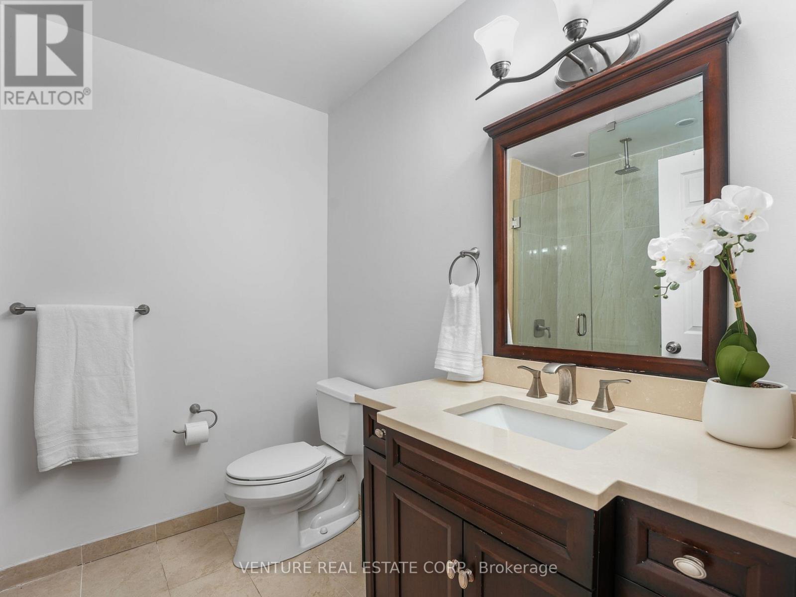 #7 6779 GLEN ERIN DRIVE - 18