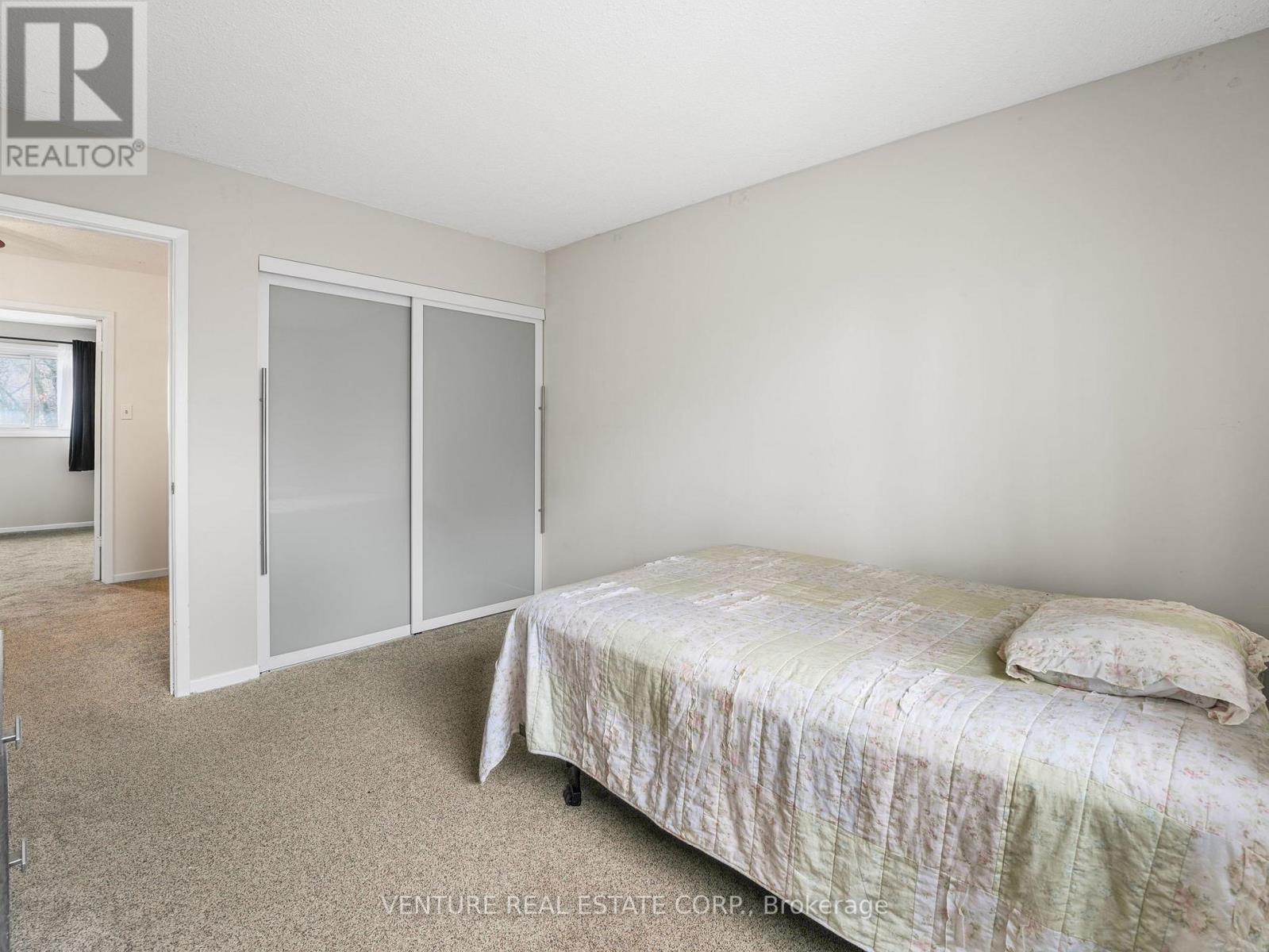 #7 6779 GLEN ERIN DRIVE - 21