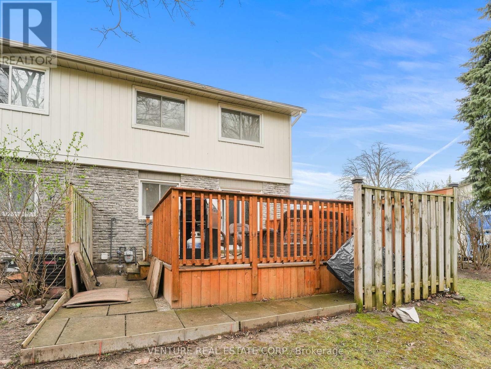 #7 6779 GLEN ERIN DRIVE - 28