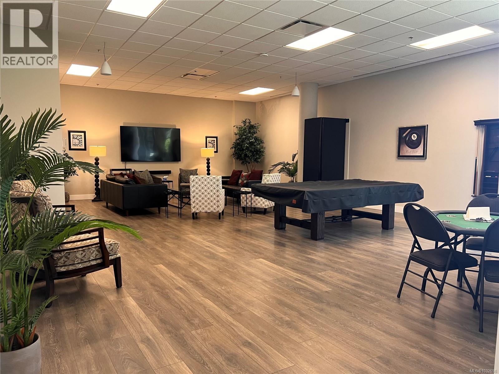 105 745 Travino Lane, Saanich