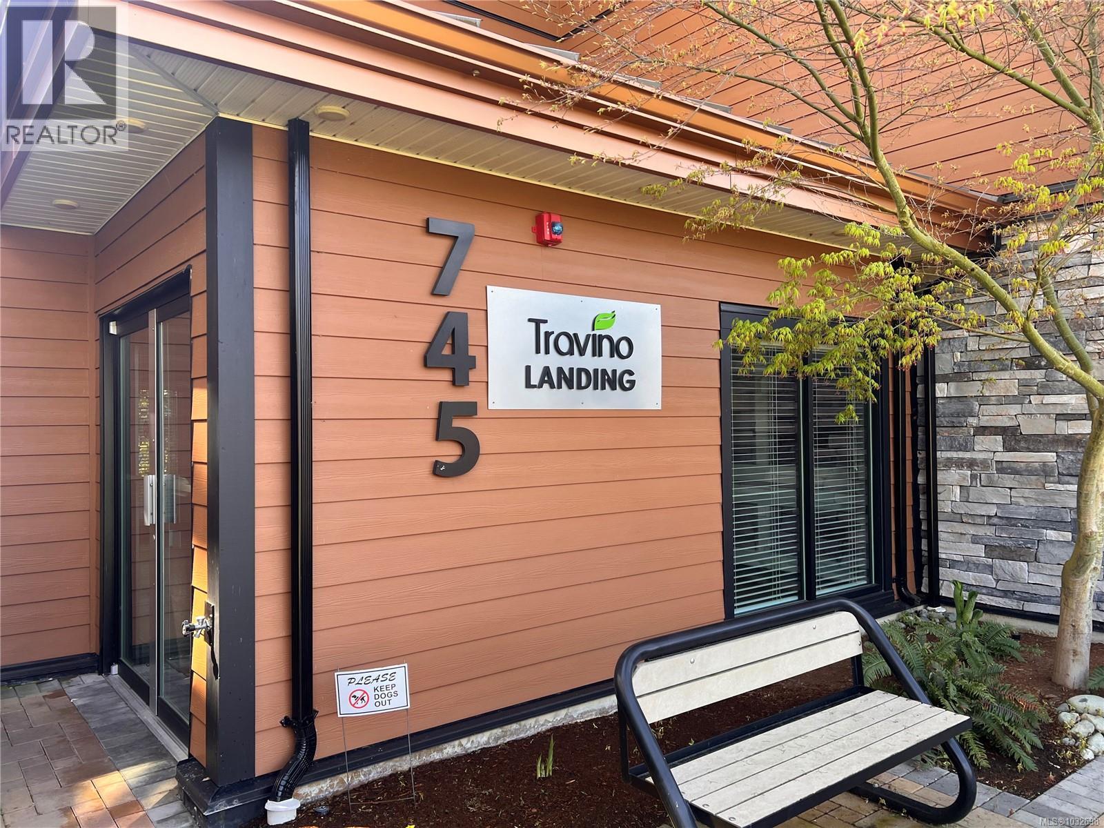 105 745 Travino Lane, Saanich