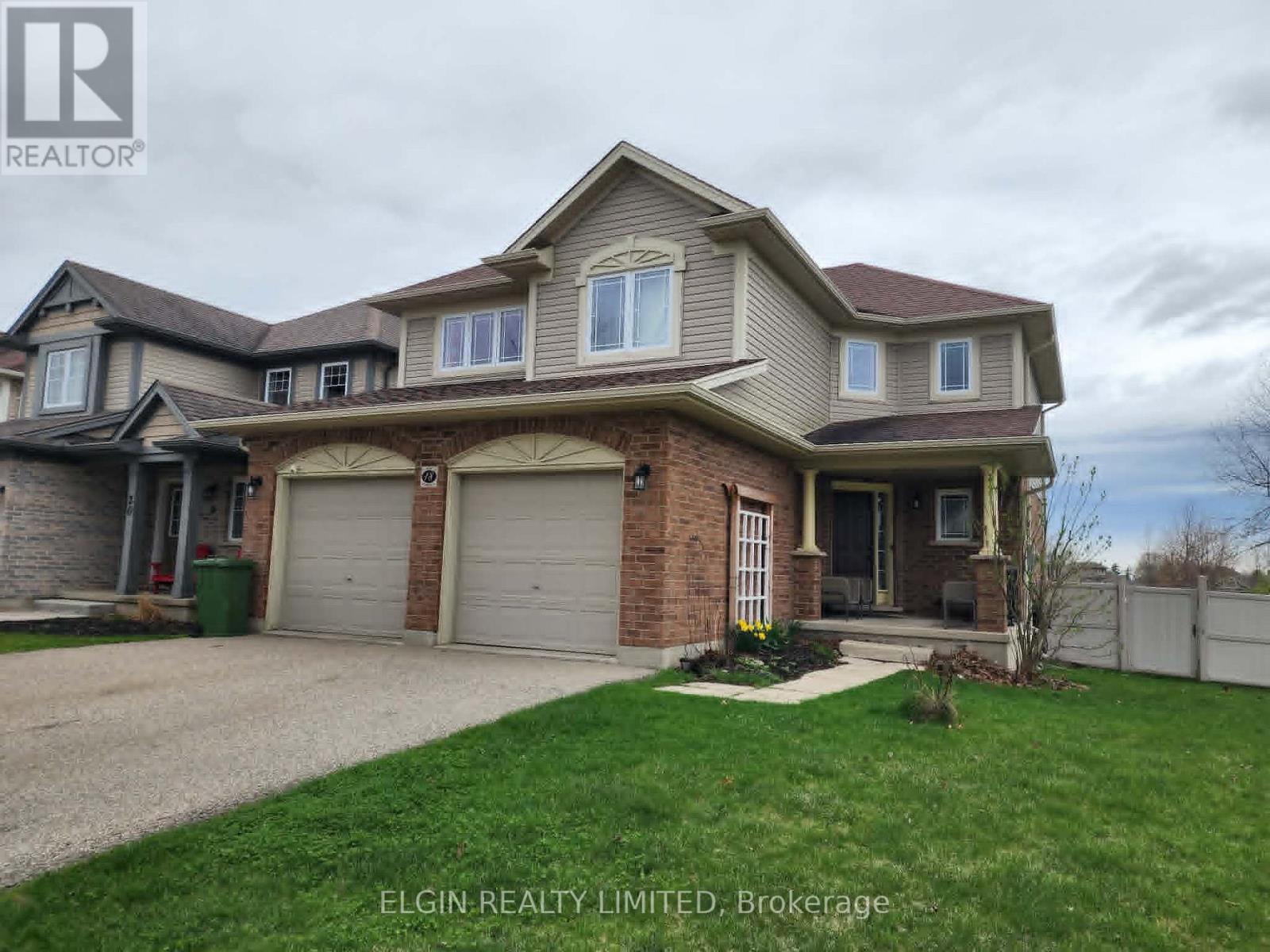 18 PEACH TREE BOULEVARD Property Photo