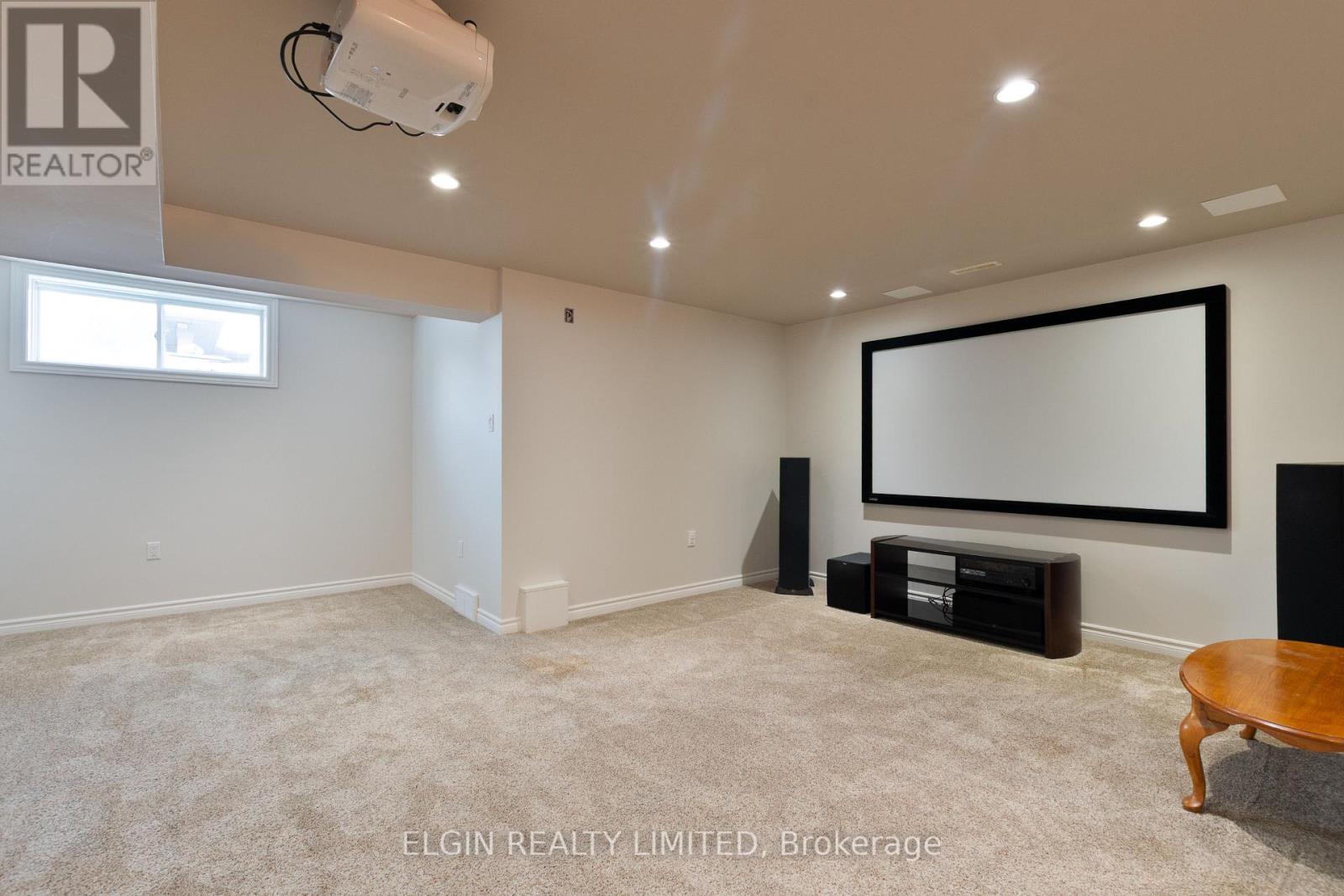 18 PEACH TREE BOULEVARD Property Photo