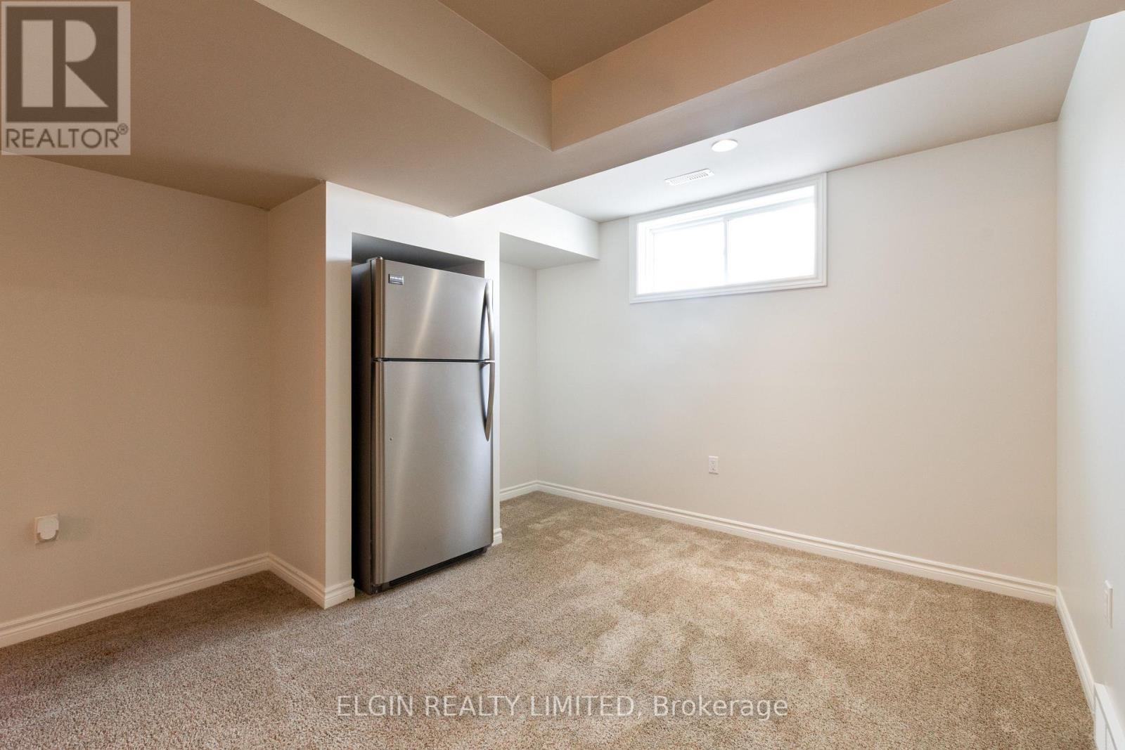 18 PEACH TREE BOULEVARD Property Photo