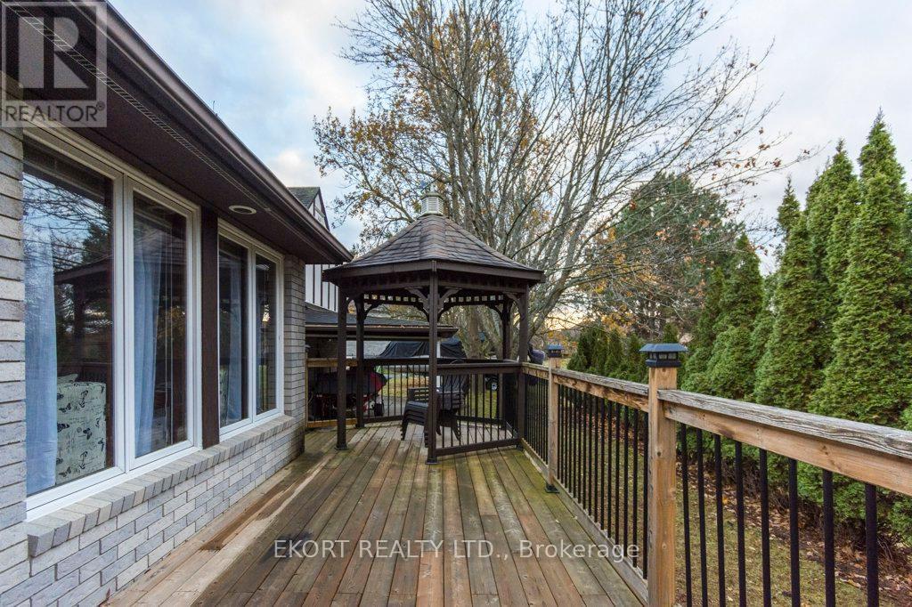 24 KAISER COURT — photo 42