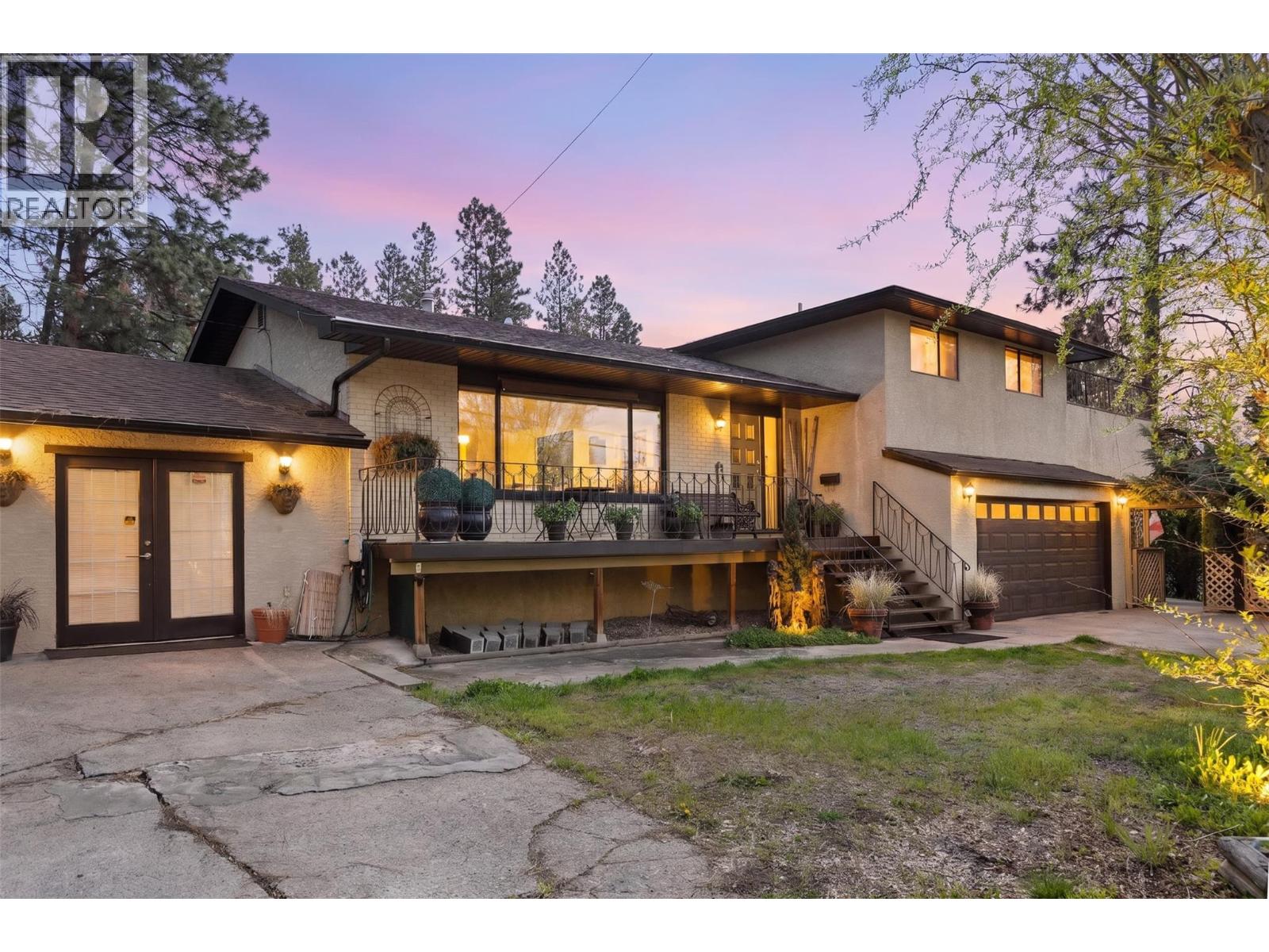 599 Clifton Road South, Kelowna