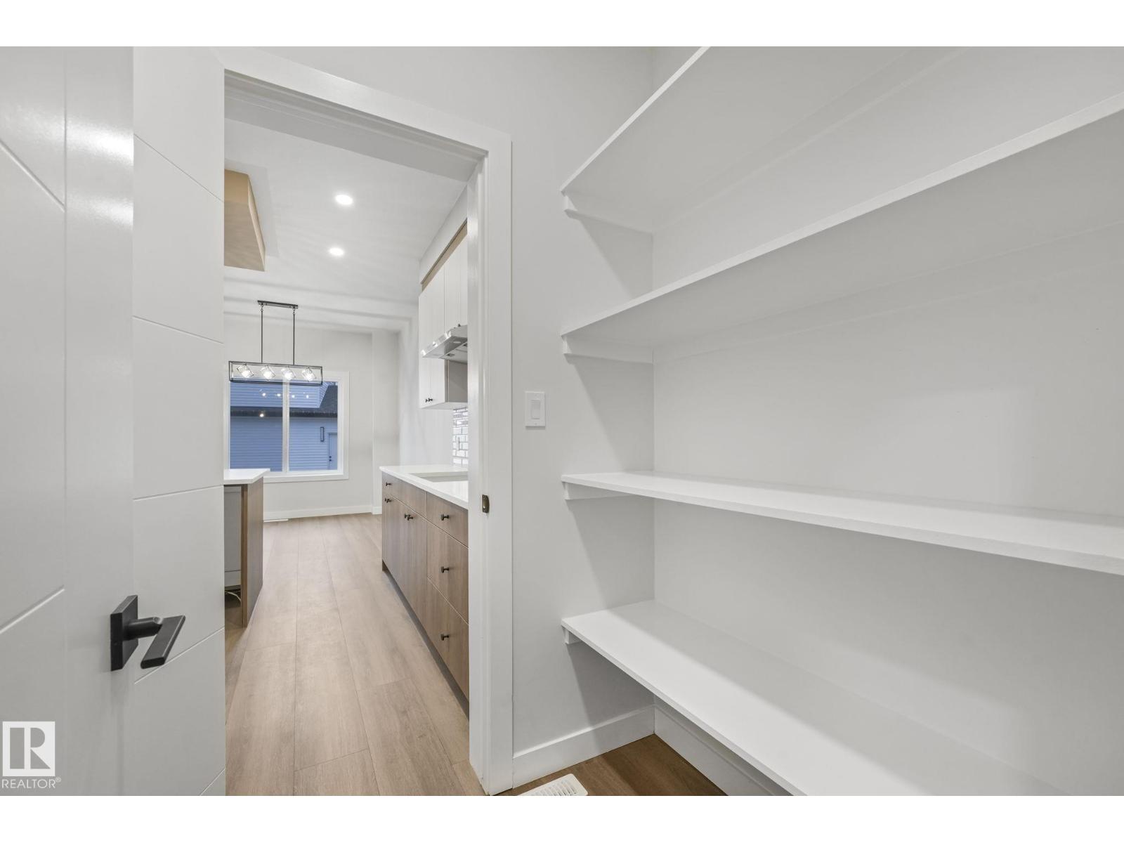 14 Dalquist BA, Leduc