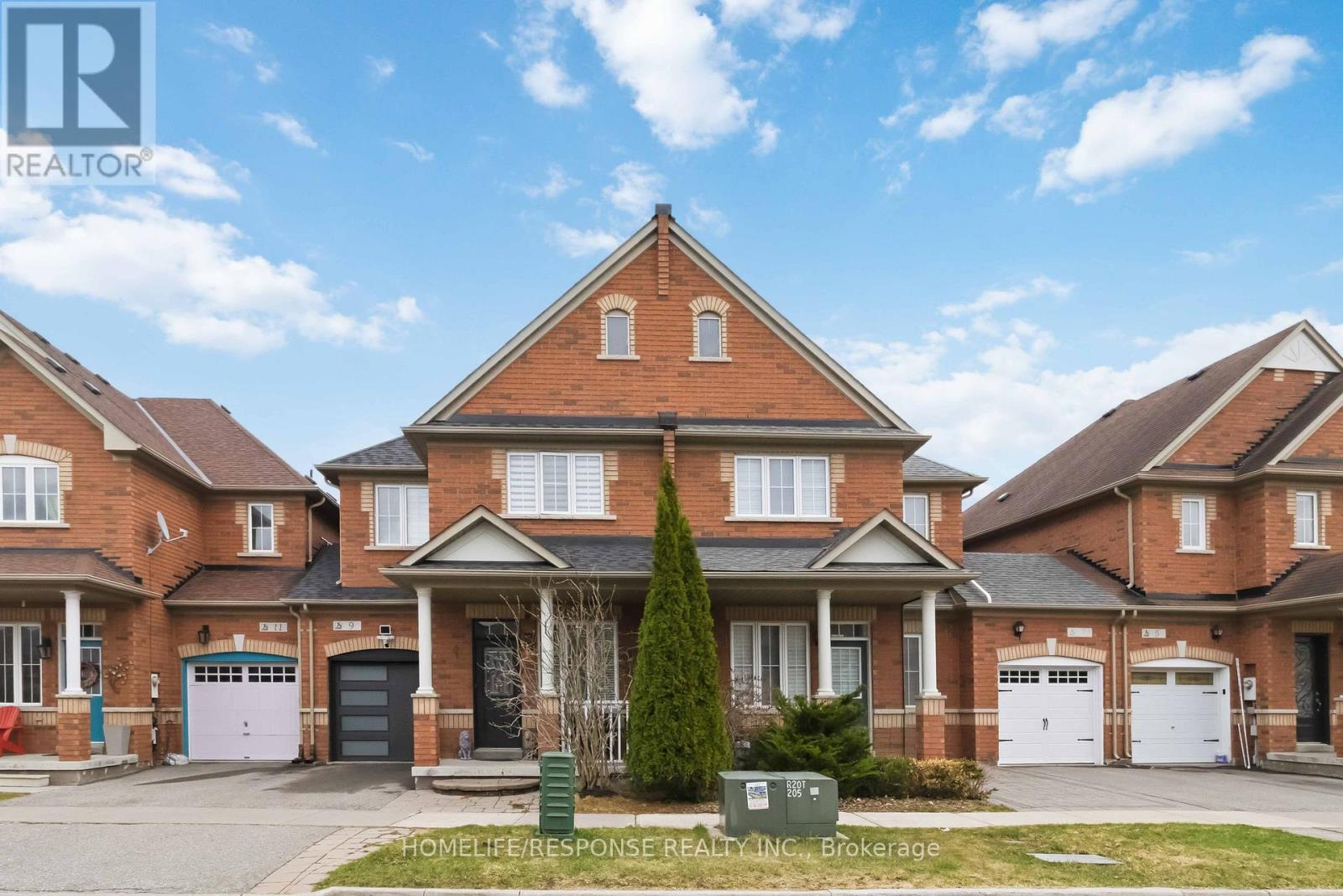 9 AUBERGINE STREET - 1