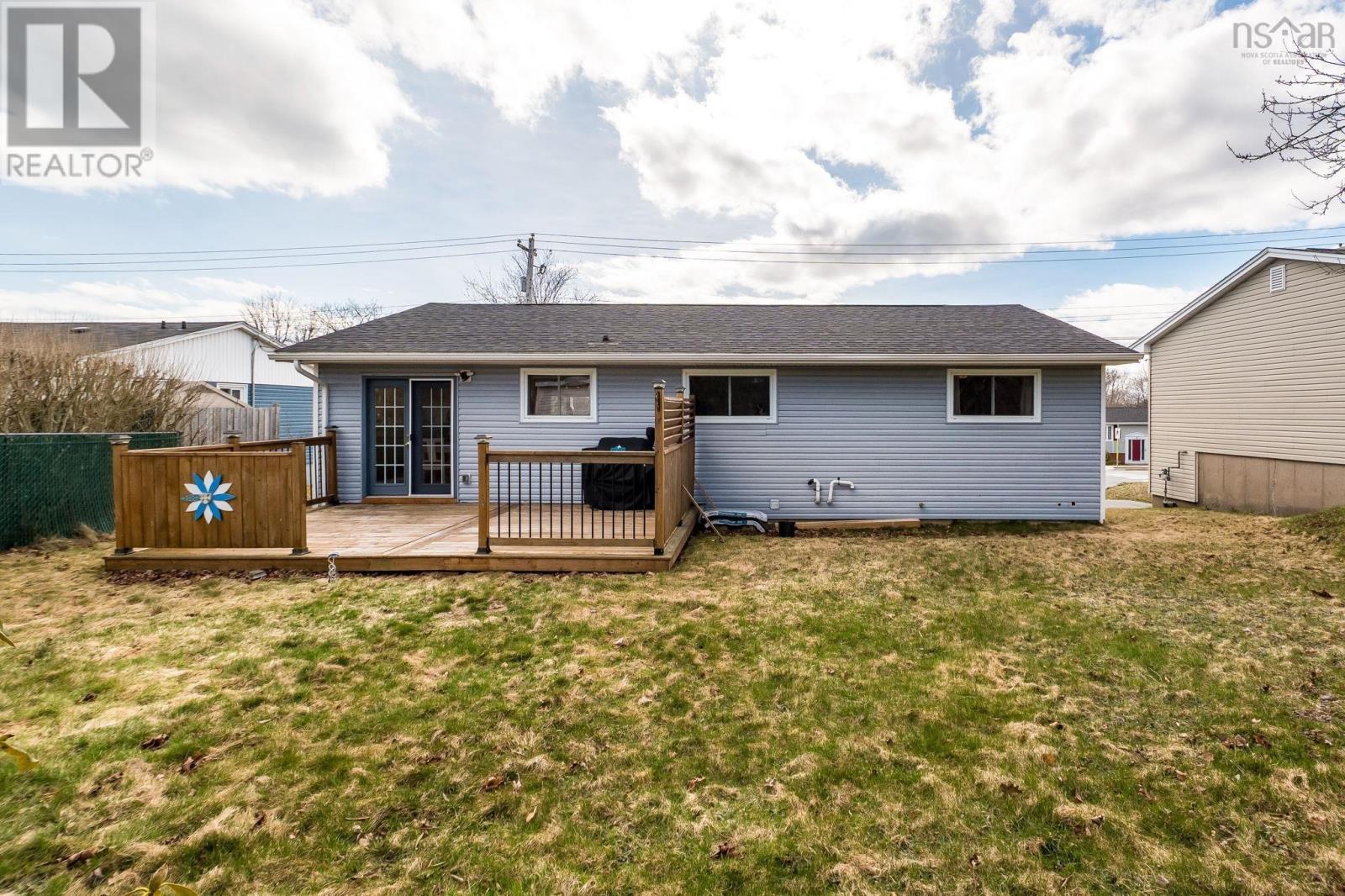 Property 26 of 31 of 43 Woodlawn Road