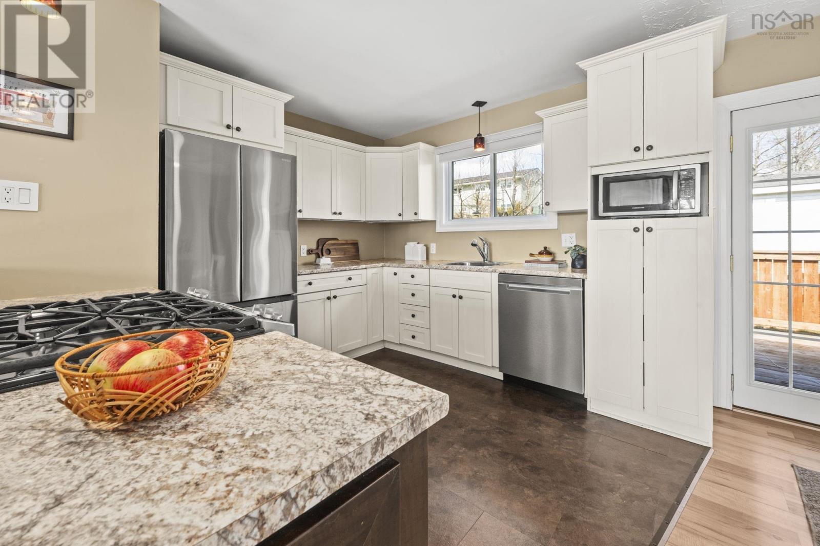 Property 9 of 31 of 43 Woodlawn Road