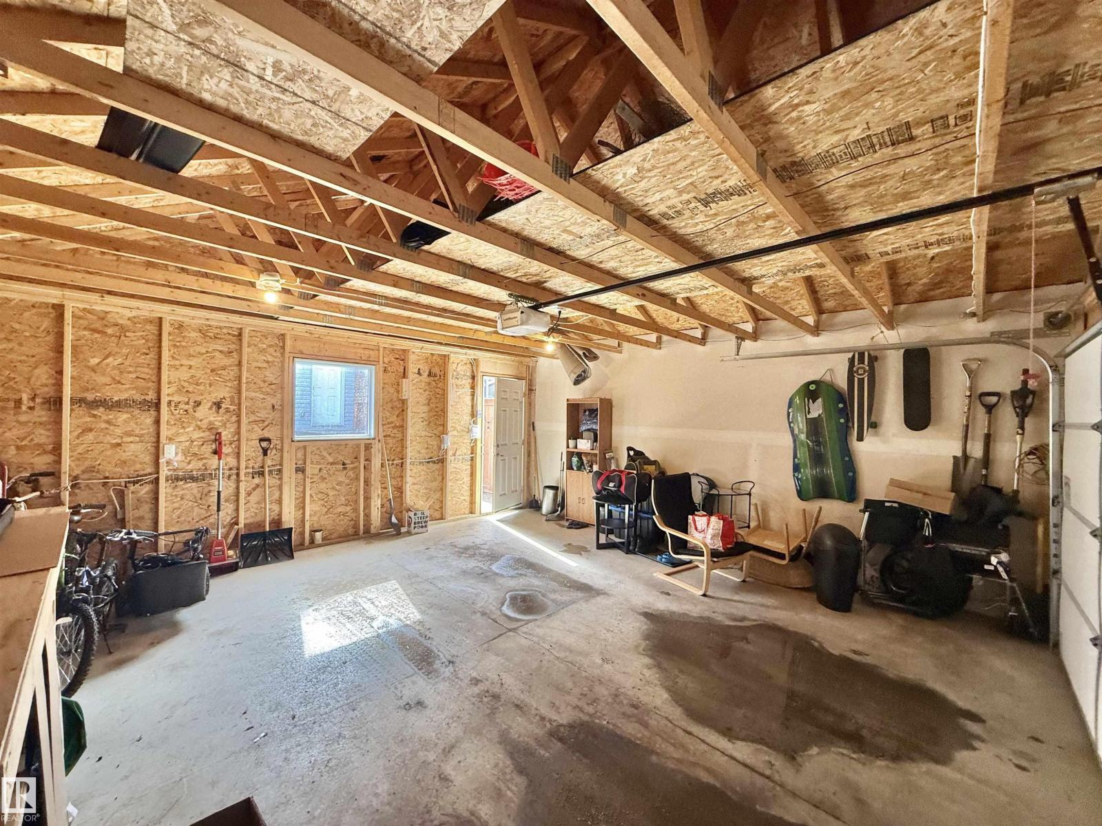 1234 SANDSTONE BV, Sherwood Park