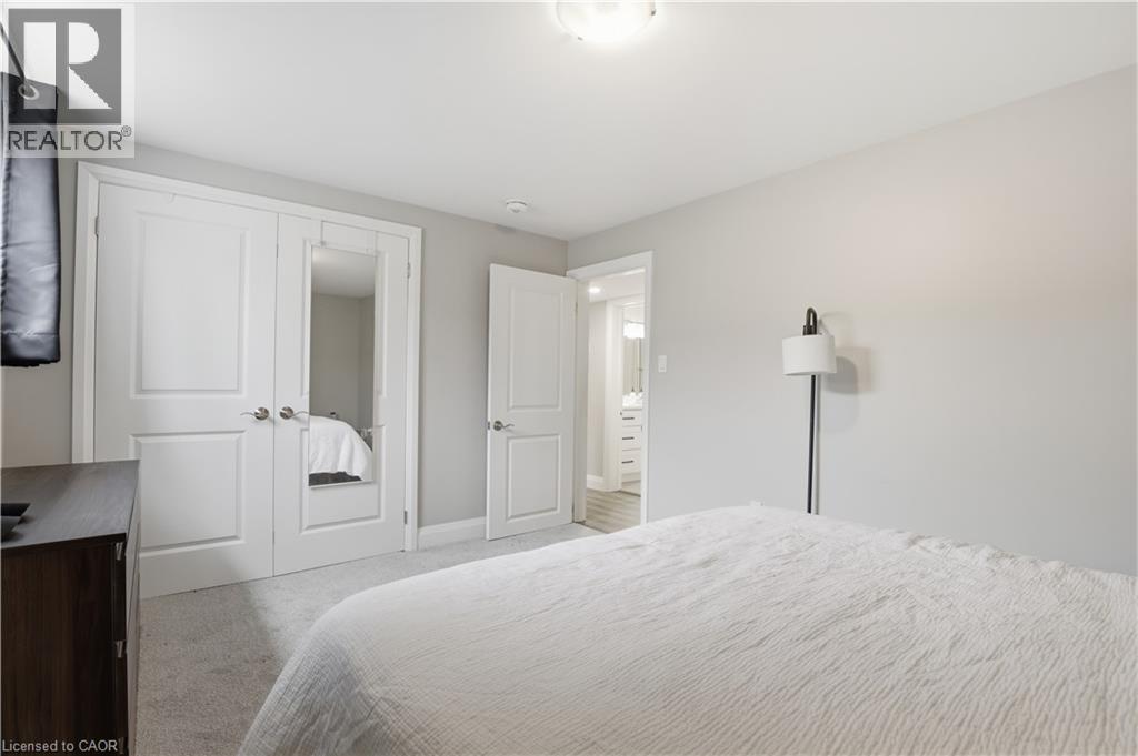 95 DALLAN DRIVE - 36