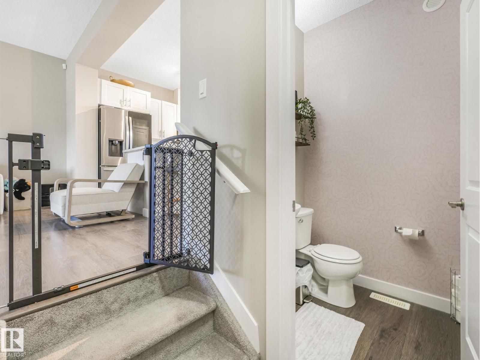 225 SOUTHFORK DR, Leduc