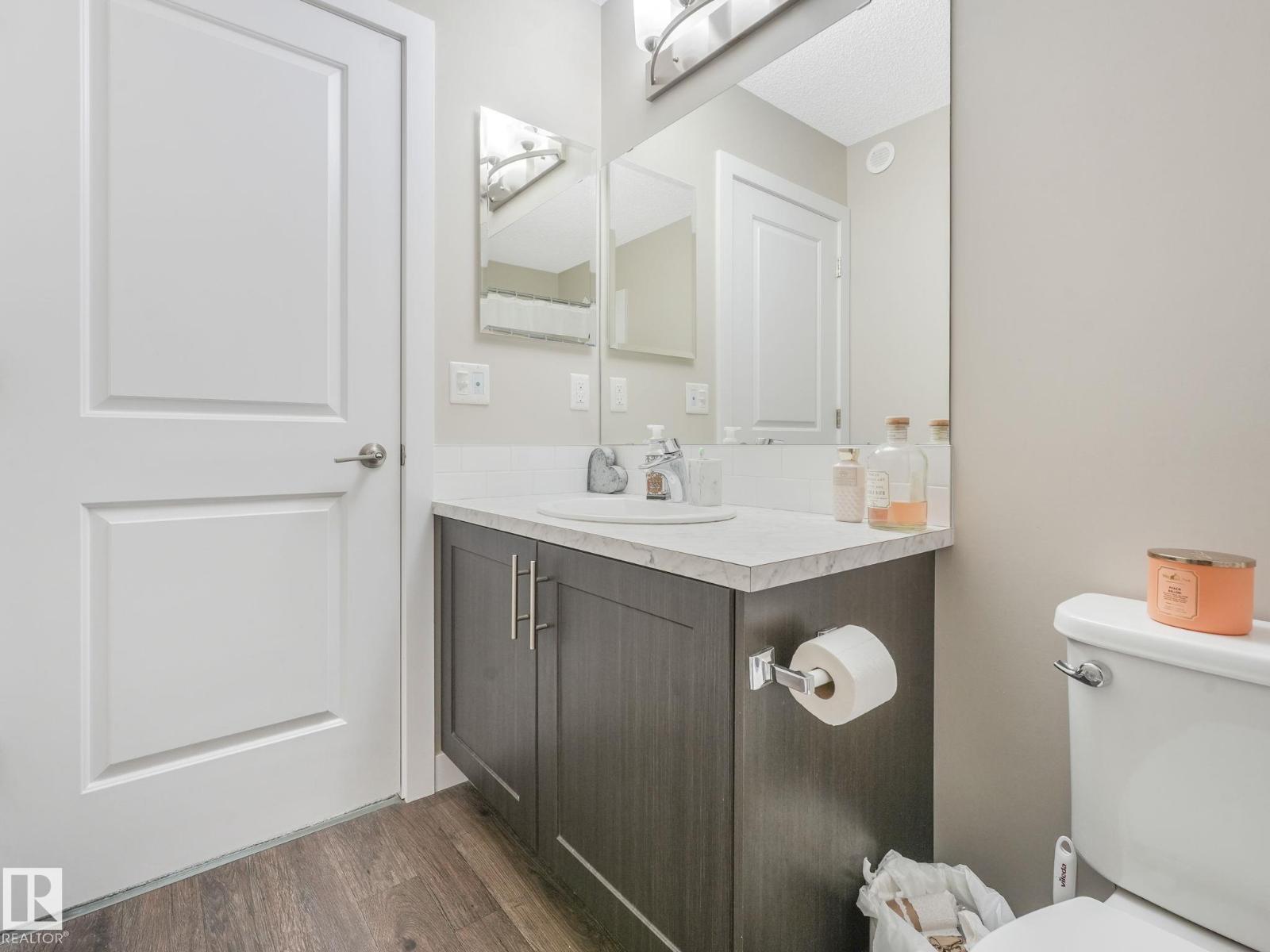 225 SOUTHFORK DR, Leduc