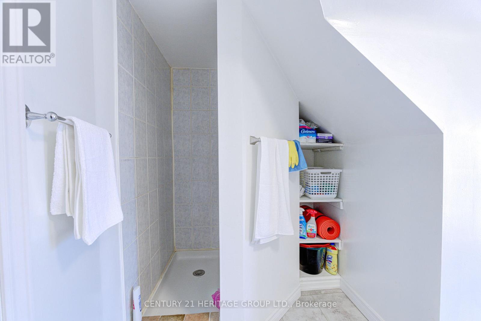 243 GIBSON AVENUE - 47