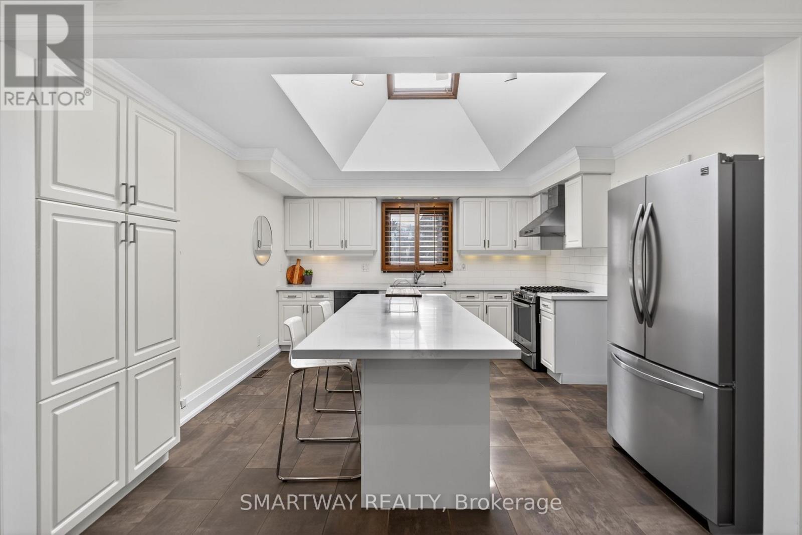 11 MEADOW DRIVE - 24