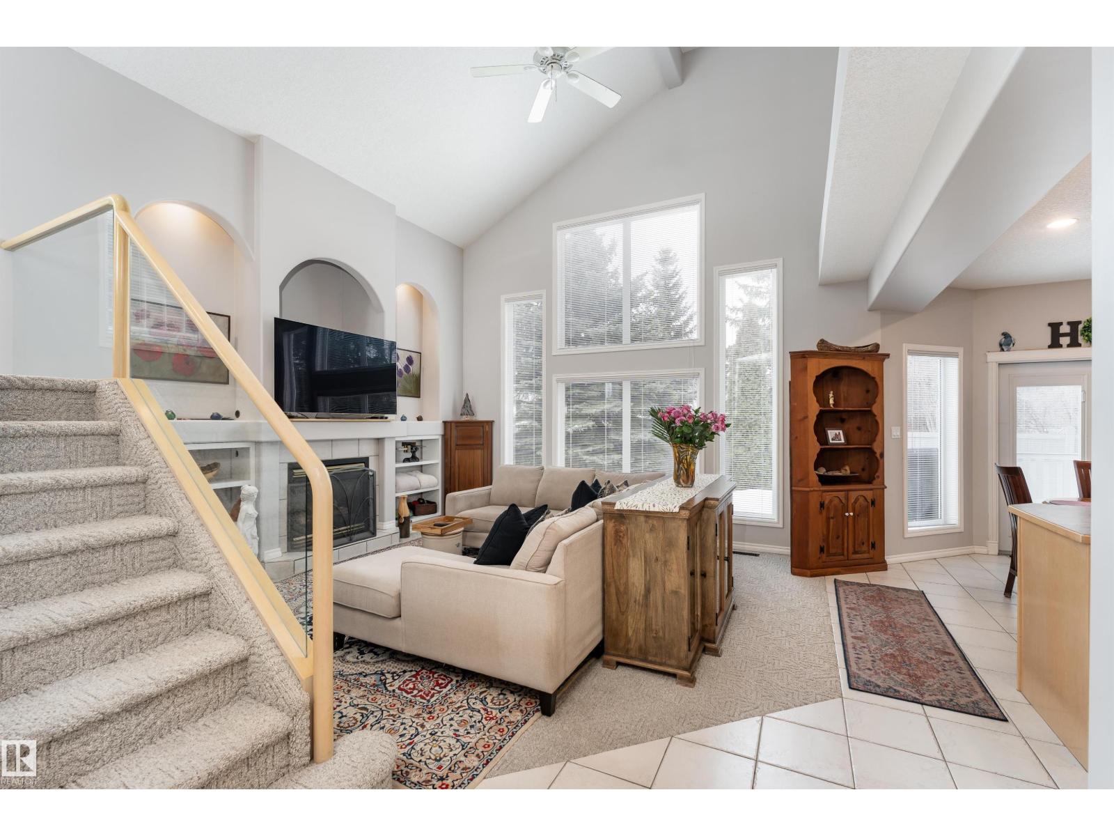 2 Olmstead CO, St. Albert