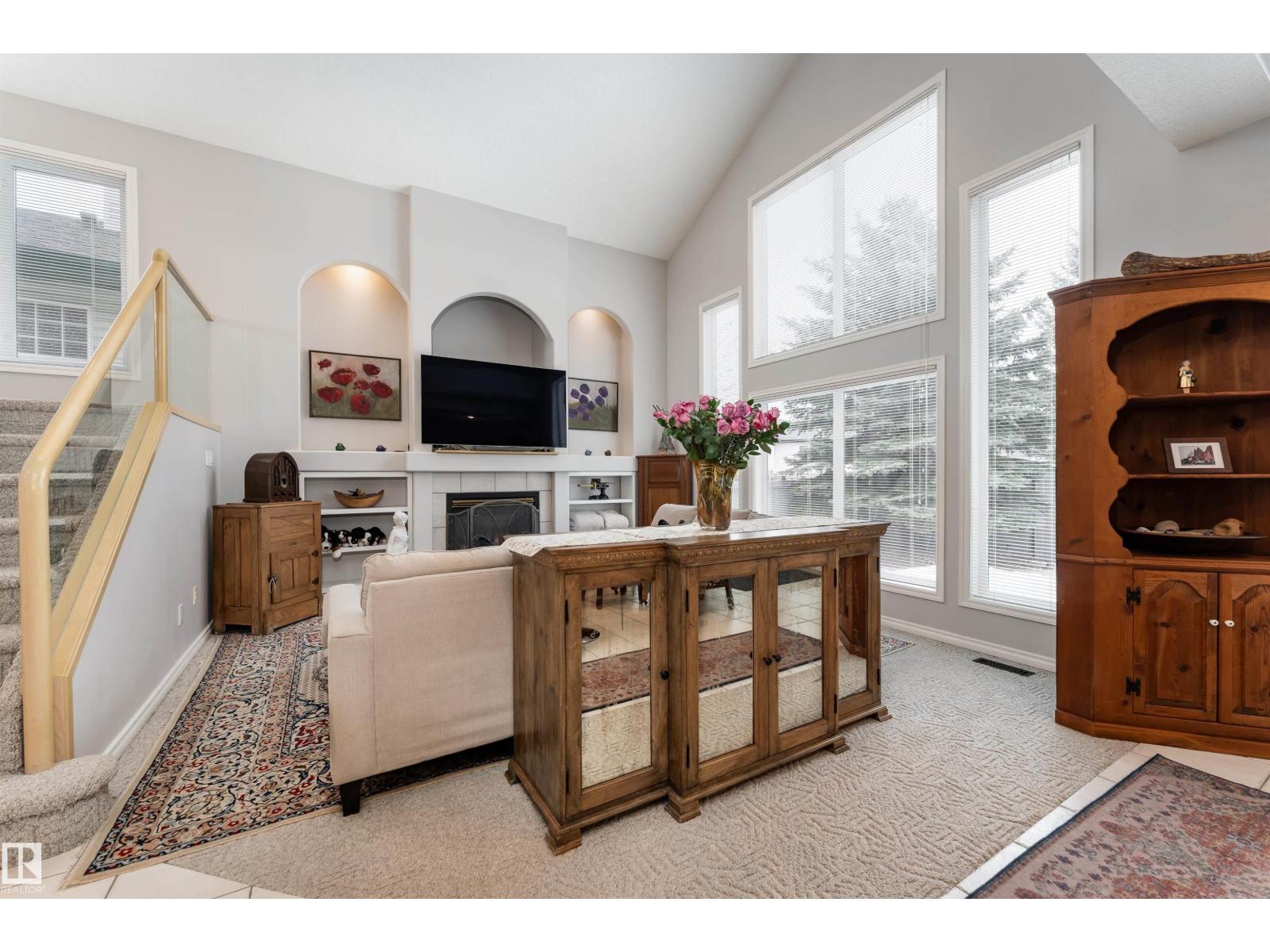 2 Olmstead CO, St. Albert