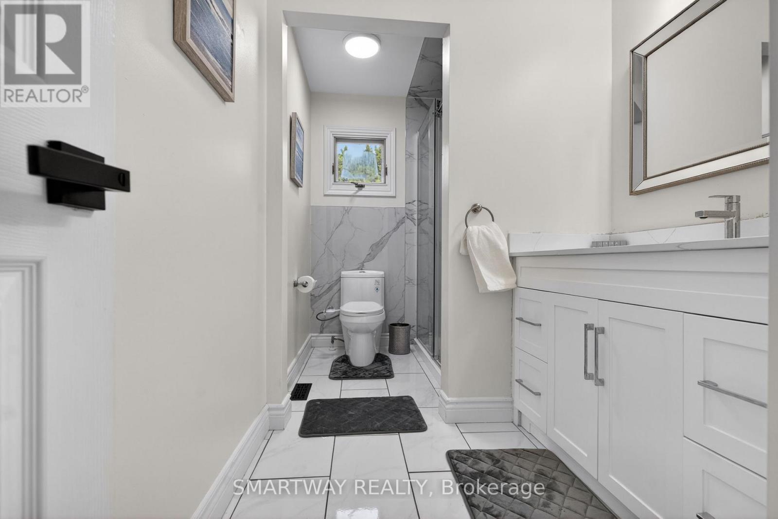 11 MEADOW DRIVE - 35