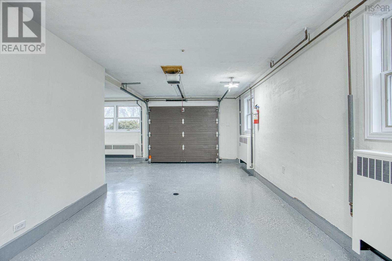 Property 36 of 41 of 9 Crestview Drive