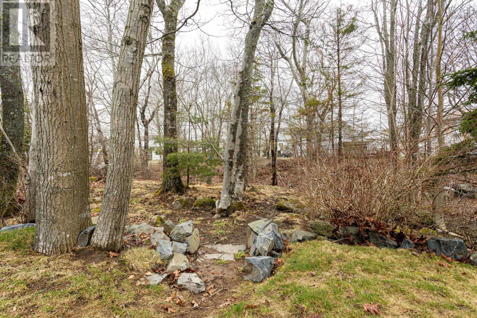 Property 32 of 41 of 9 Crestview Drive