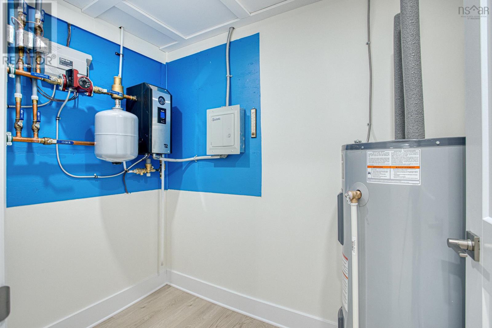 Property 38 of 41 of 9 Crestview Drive