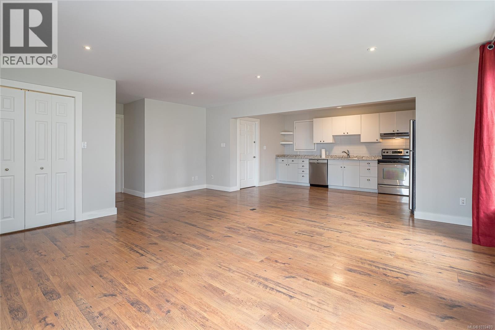 825 Bexhill Pl, Colwood