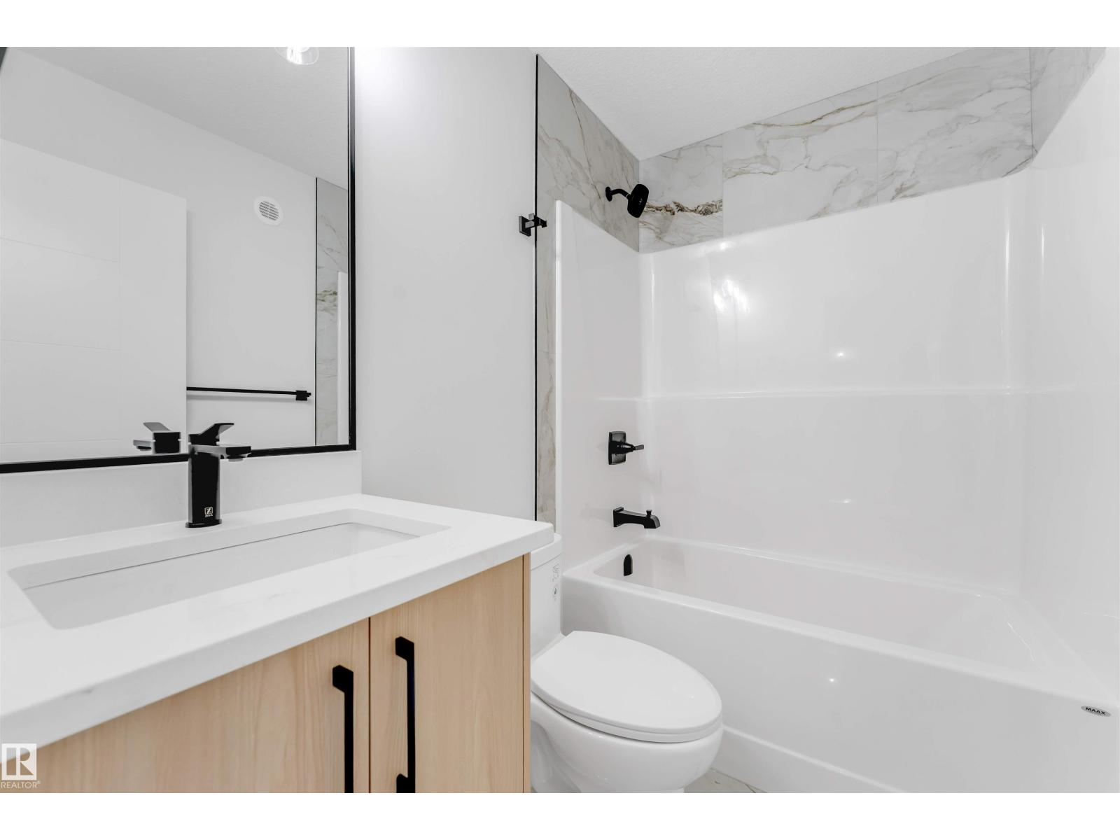 22932 80 AV NW, Edmonton