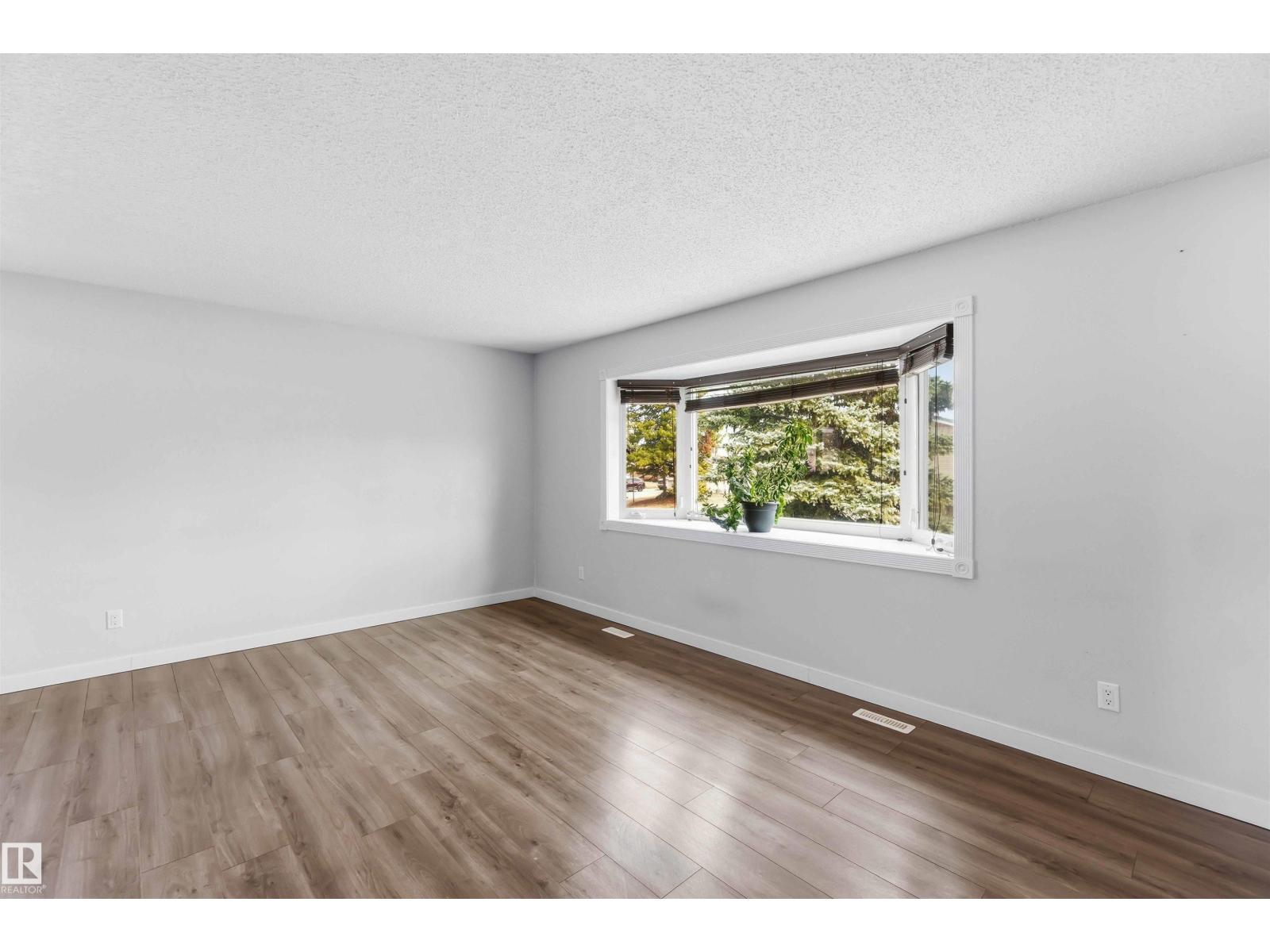 17 Windsor ST, Spruce Grove