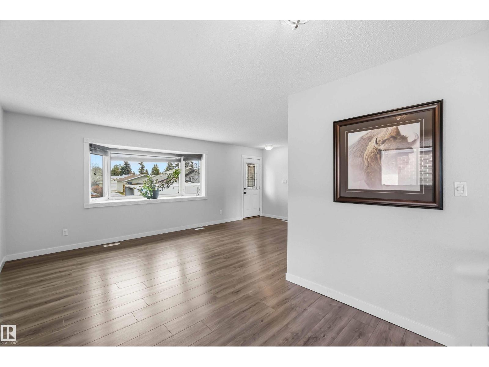 17 Windsor ST, Spruce Grove