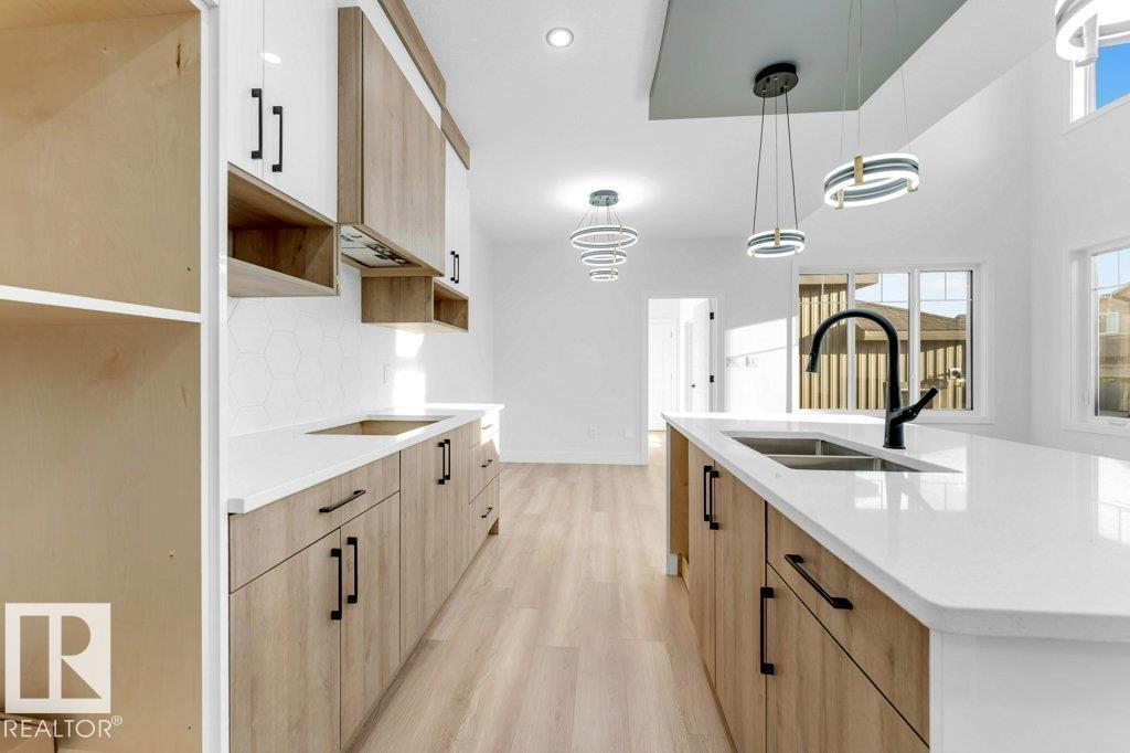 22956 80 AV NW, Edmonton