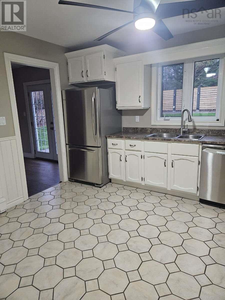 Property 12 of 49 of 42 Bardmoor Crescent