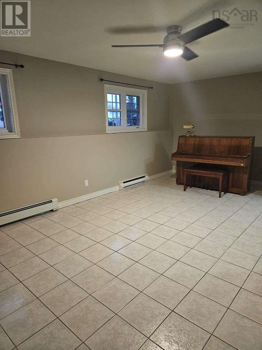 Property 35 of 49 of 42 Bardmoor Crescent