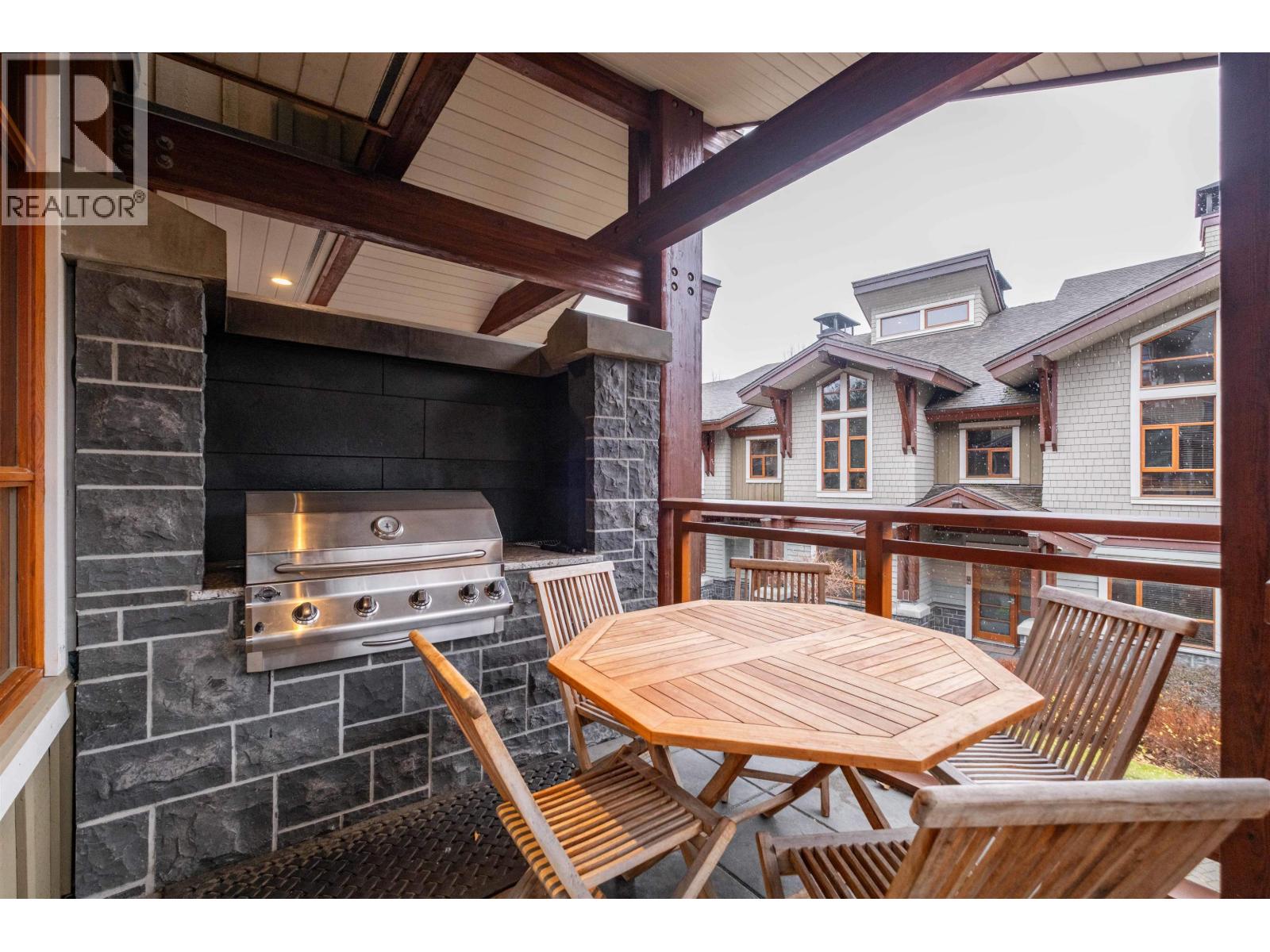 37 7124 NANCY GREENE DRIVE, Whistler